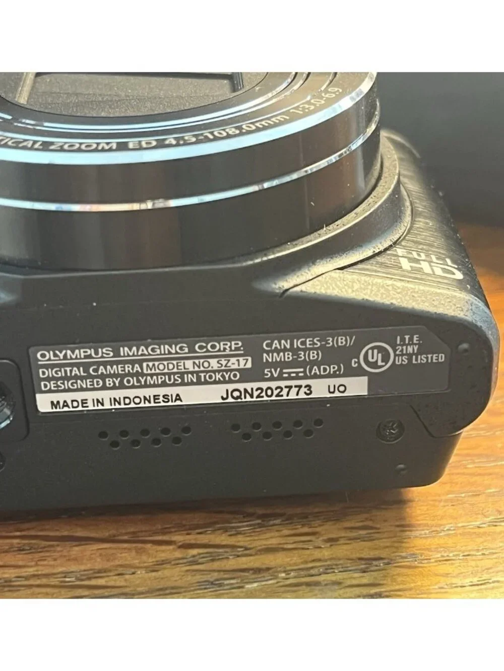 Olympus Stylus SZ-17 24x HD Digital Camera W/ Battery Box Book Disk Cords No SD
